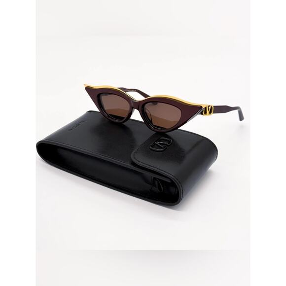 New! Valentino VLS 114B Burgundy Cat-Eye Sunglasses with Gold Trim, Authentic main image 6